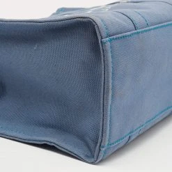 Marc Jacobs Blue Canvas The Small Traveler Tote For Women 20 Marc Jacobs Blue Canvas The Small Traveler Tote For Women -MARC JACOBS Shop luxury women marc jacobs used handbags p647273 002